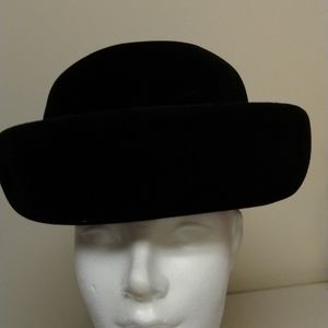 Kutz Nannette Chapeau vintage hat